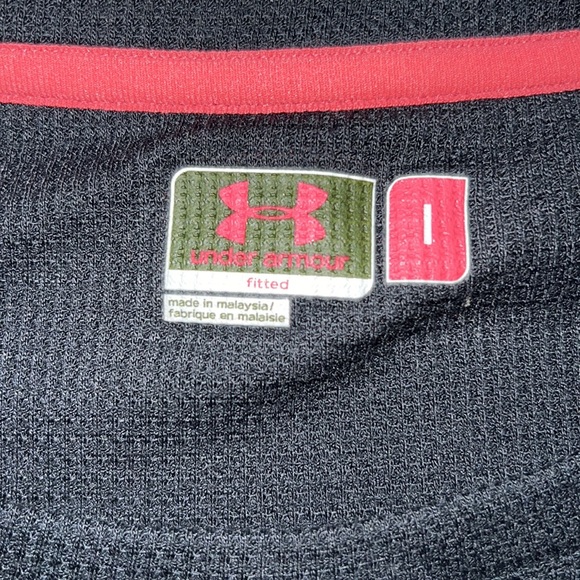 Under Armour Waffle Shirt - Picture 2 of 4